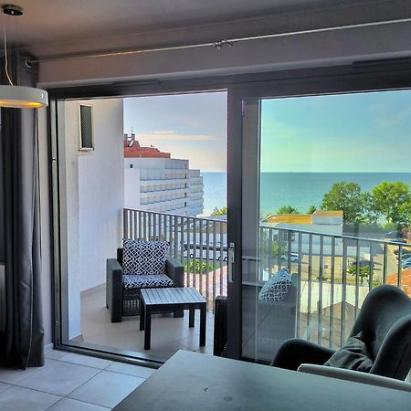 Apartament Wakacyjny Horyzont - Parking Gratis Miedzyzdroje Exteriér fotografie
